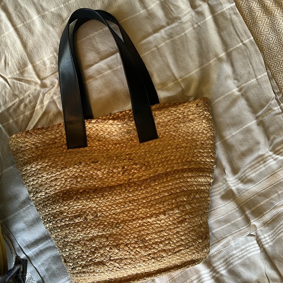 Mango jute tote - Picture 4 of 12